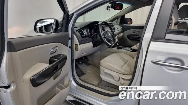 Kia All New Carnival id 2785684 из Кореи 11