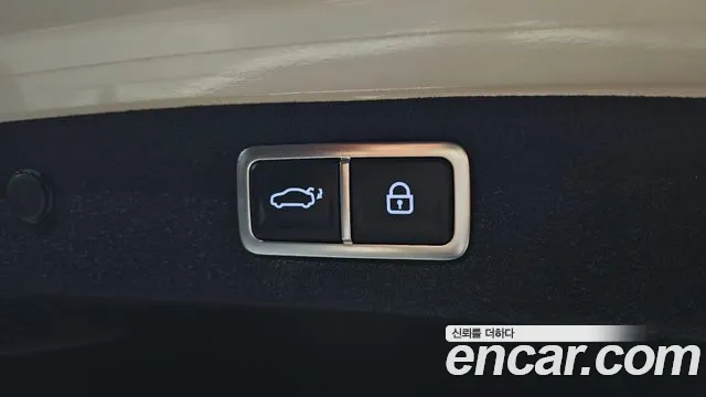 Hyundai Grandeur (GN7) id 2739805 из Кореи 11