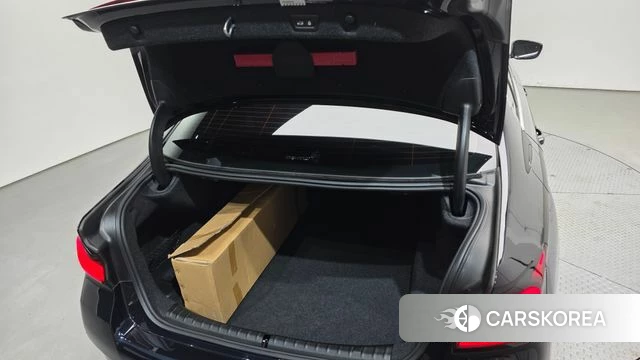 BMW 5 Series (G30) id 3859413 из Кореи 11