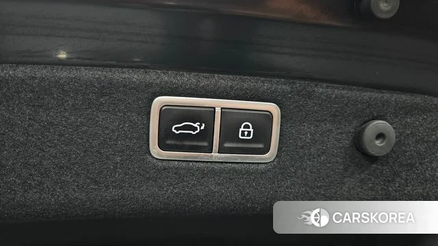 Genesis The New G70 id 3904356 из Кореи 11