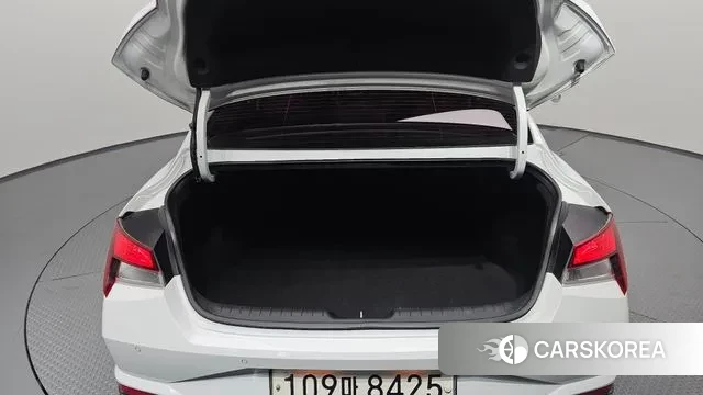 Hyundai Avante (CN7) id 3263990 из Кореи 11