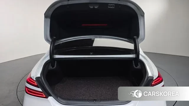 Genesis The New G70 id 3417148 из Кореи 11