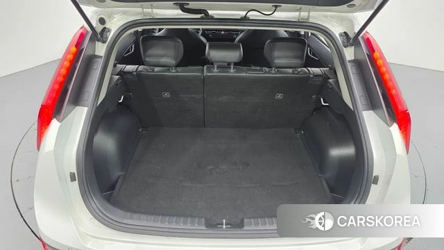 Kia Di Ol Nu Niro id 3891916 из Кореи 11