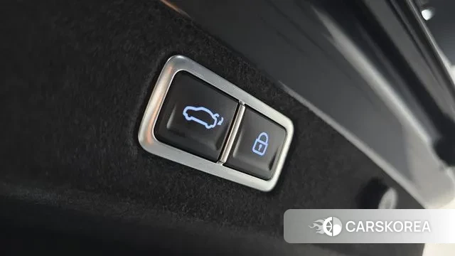 Hyundai Grandeur Hybrid (GN7) id 3732480 из Кореи 11