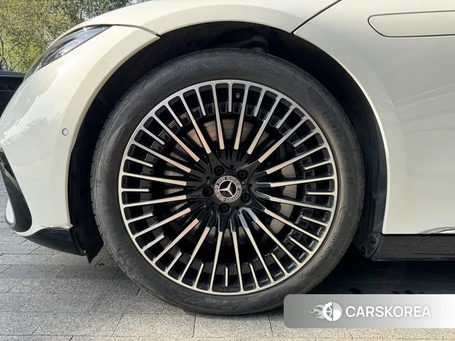 Mercedes-Benz EQS id 4262052 из Китая 11