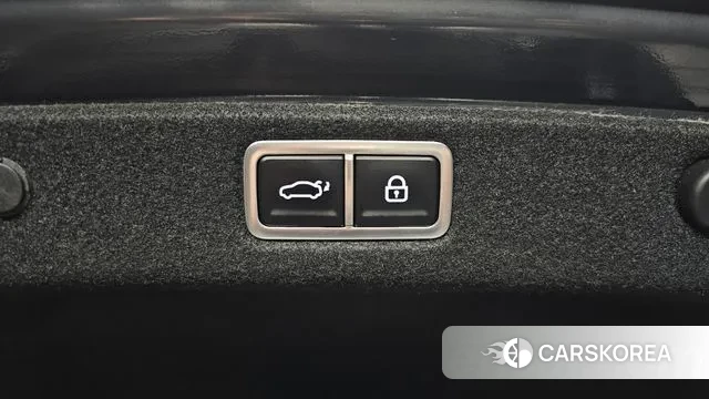 Hyundai Grandeur (GN7) id 3241504 из Кореи 11