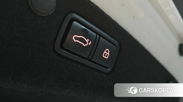 Hyundai The New Grandeur IG Hybrid id 3839496 из Кореи 11