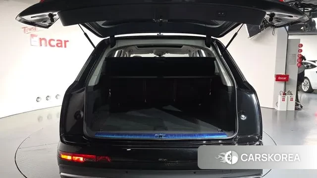 Audi Q7 (4M) id 3388868 из Кореи 11