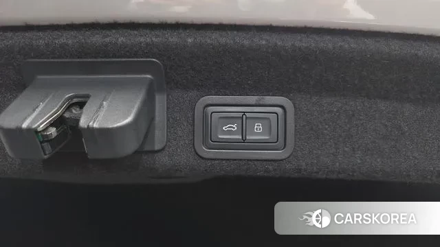 Audi A6 (C8) id 3385439 из Кореи 11