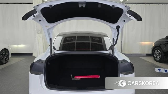 Tesla Model 3 id 4715344 из Кореи 11