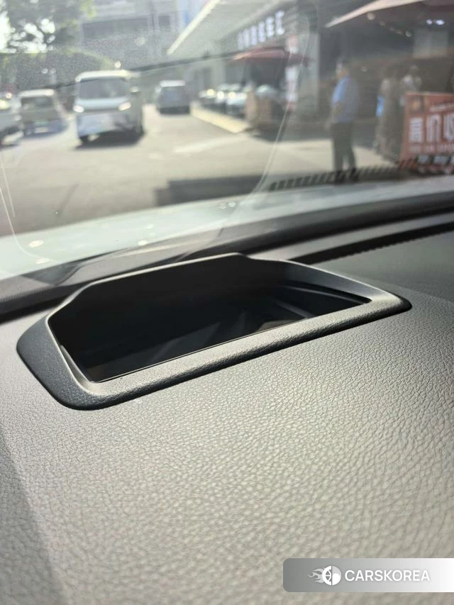 Toyota Saina id 4263624 из Китая 11