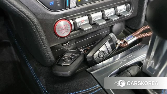 Ford Mustang id 4186528 из Кореи 11