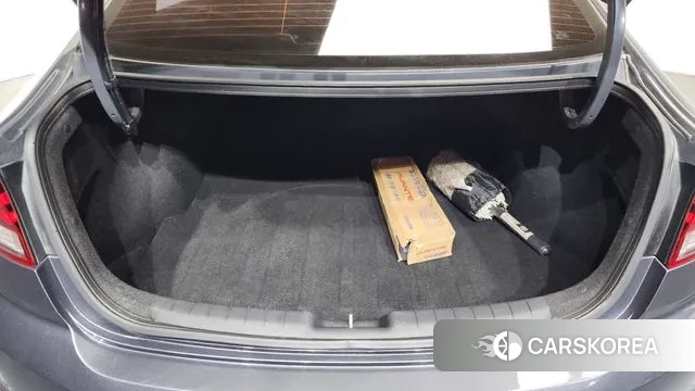 Hyundai The New Avante AD id 3616906 из Кореи 11