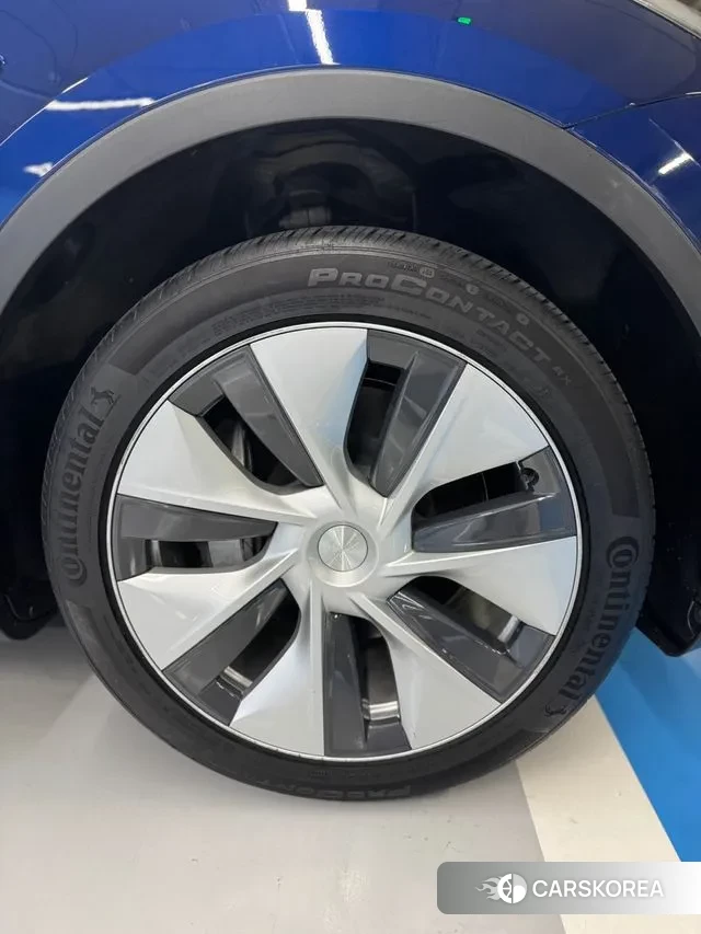 Tesla Model Y id 2890323 из Кореи 11