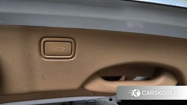 Kia The New Carnival id 2449643 из Кореи 11