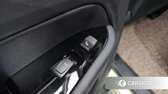 Ssangyong The New Rexton Sports Cannes id 3195647 из Кореи 11