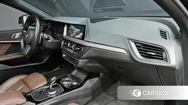 BMW 1 Series (F40) id 3923919 из Кореи 11