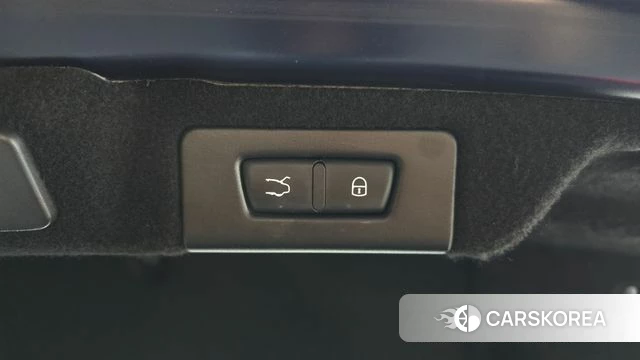 Maserati Quattroporte id 4662713 из Кореи 11