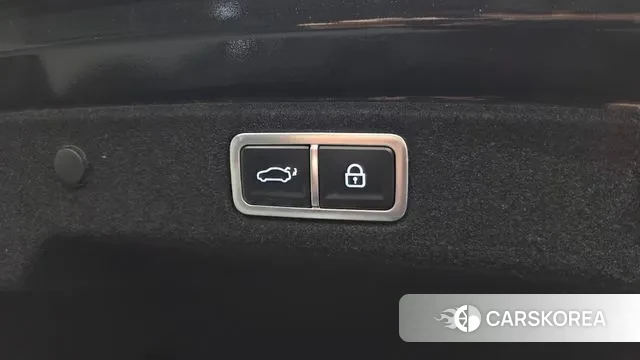 Hyundai Grandeur Hybrid (GN7) id 3502791 из Кореи 11