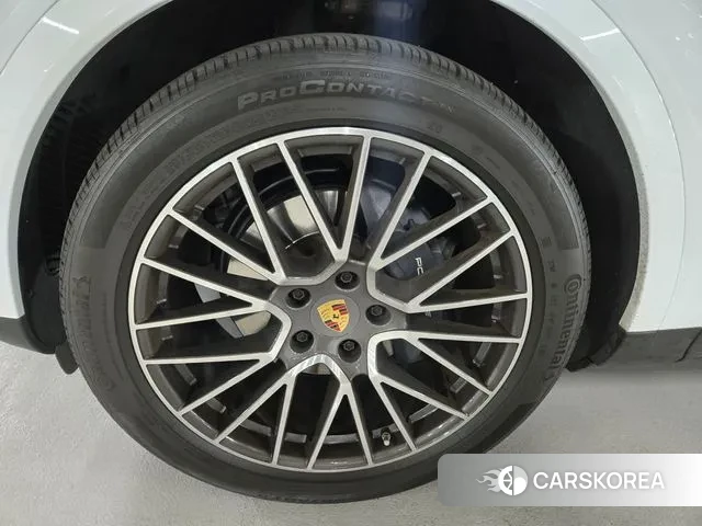 Porsche Cayenne (PO536) id 3518247 из Кореи 11