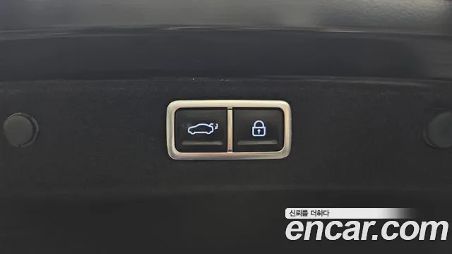 Hyundai Grandeur (GN7) id 2738787 из Кореи 11