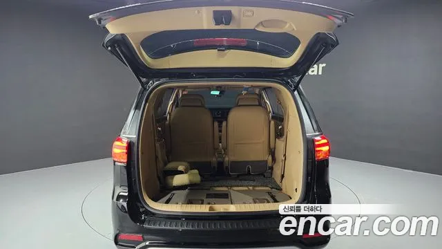 Kia The New Carnival id 2712878 из Кореи 11