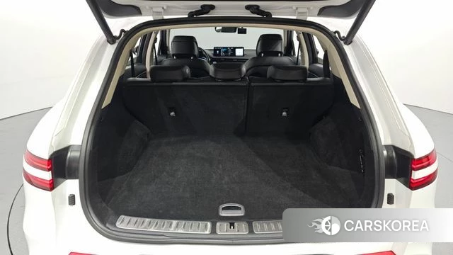 Genesis GV70 id 3812189 из Кореи 11