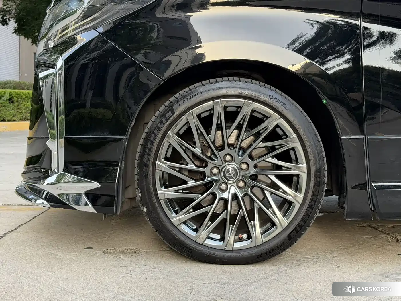 Toyota Elfa id 4628295 из Китая 11