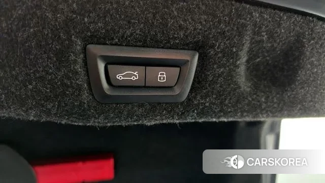 BMW 5 Series (G60) id 3689727 из Кореи 11