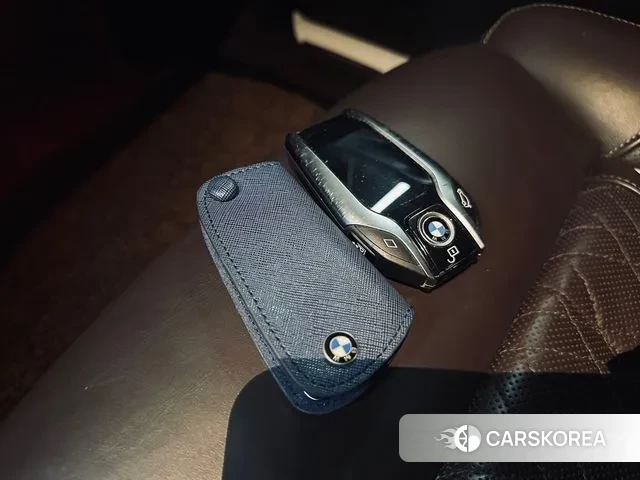 BMW 7 Series (G11) id 3004374 из Кореи 11