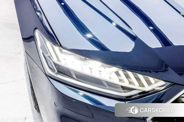 Audi A7L id 4298028 из Китая 11