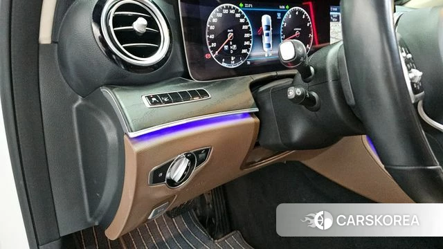 Mercedes-Benz E-Class W213 id 4318077 из Кореи 11
