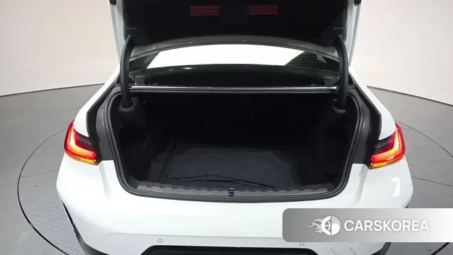 BMW 3 Series (G20) id 2909944 из Кореи 11