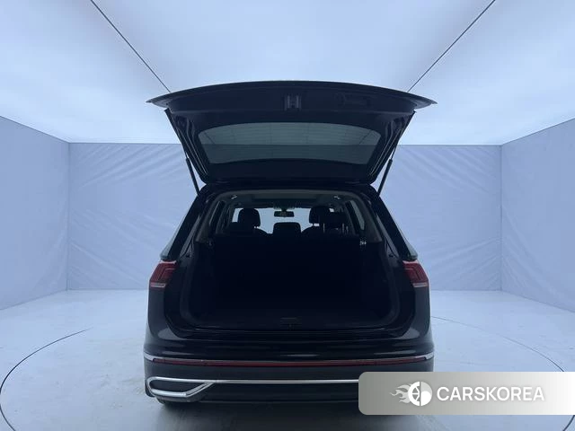 Volkswagen Tiguan L id 4301519 из Китая 11
