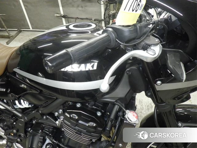 Kawasaki Z900RS CAFE id 3949190 из Японии 11