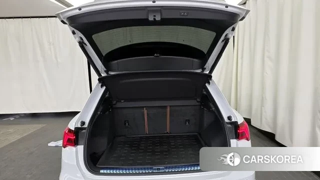 Audi Q3 (F3) id 3721479 из Кореи 11