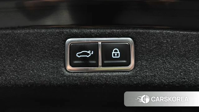 Hyundai Grandeur (GN7) id 3817394 из Кореи 11