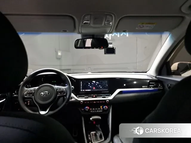 Kia The New Niro id 3771964 из Кореи 11