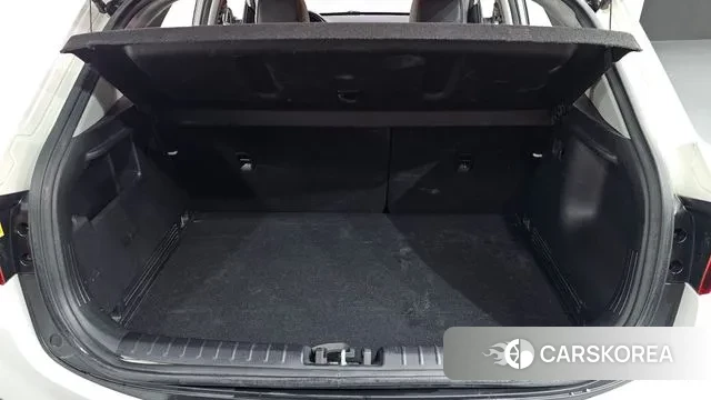 Kia Stonic id 3647093 из Кореи 11