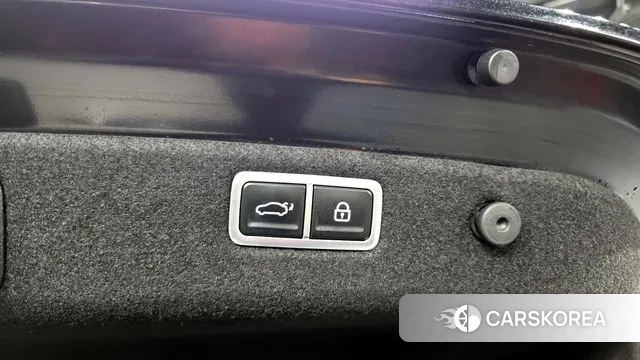 Genesis The New G70 id 3712376 из Кореи 11