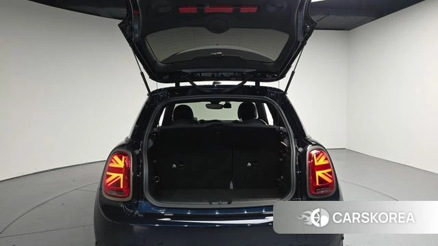 Mini Cooper Electric id 4744694 из Кореи 11