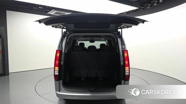 Hyundai Staria id 3952572 из Кореи 11