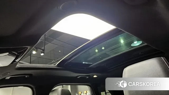 Land Rover Range Rover Velar id 3701239 из Кореи 11