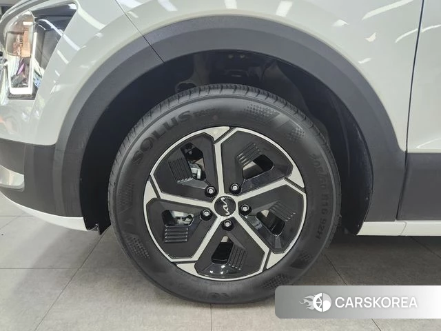 Kia Di Ol Nu Niro id 4719552 из Кореи 11