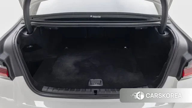 BMW 5 Series (G30) id 3741509 из Кореи 11