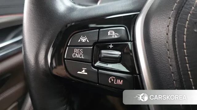 BMW 5 Series (G30) id 3494414 из Кореи 11