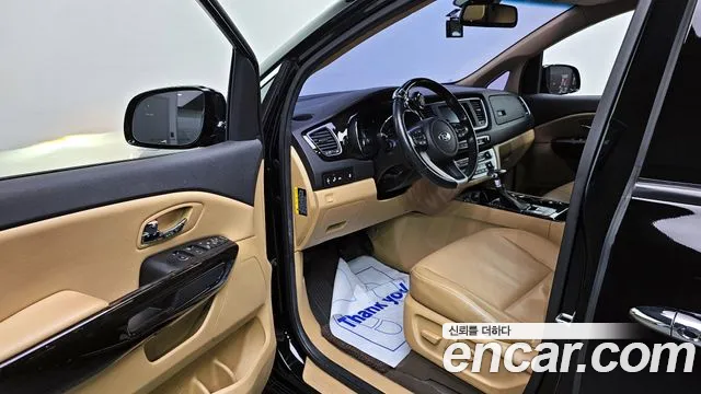 Kia The New Carnival id 2695913 из Кореи 11