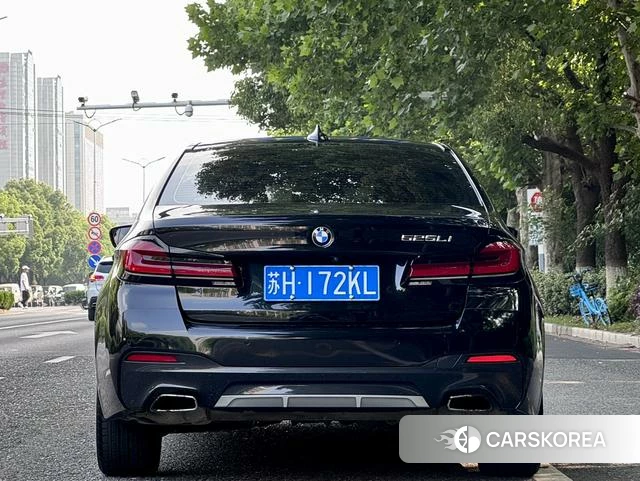 BMW 5 series id 4358937 из Китая 11