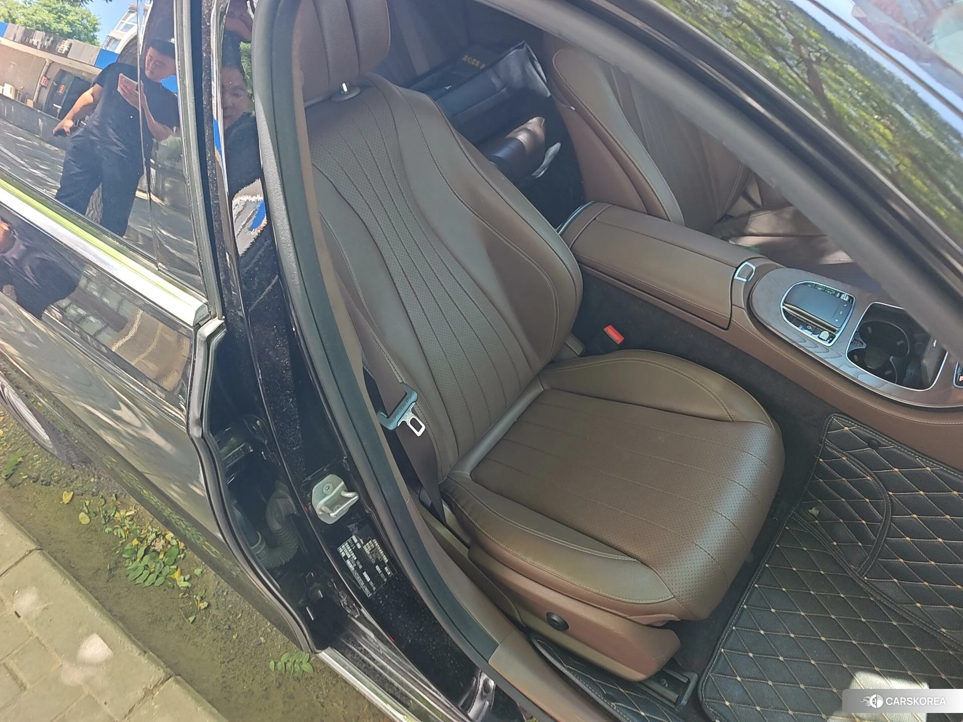 Mercedes-Benz E-Class id 4504714 из Китая 11
