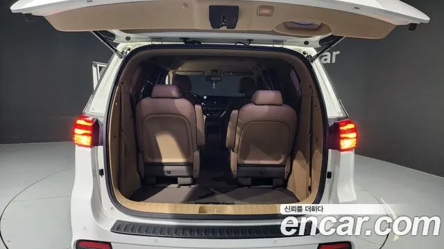 Kia The New Carnival id 2511977 из Кореи 11